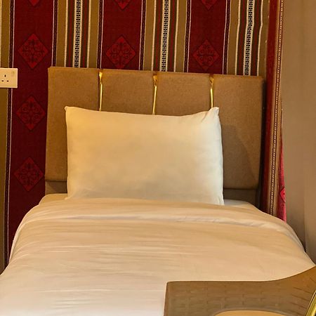 Rum Moon Luxury Camp 瓦迪拉姆 外观 照片