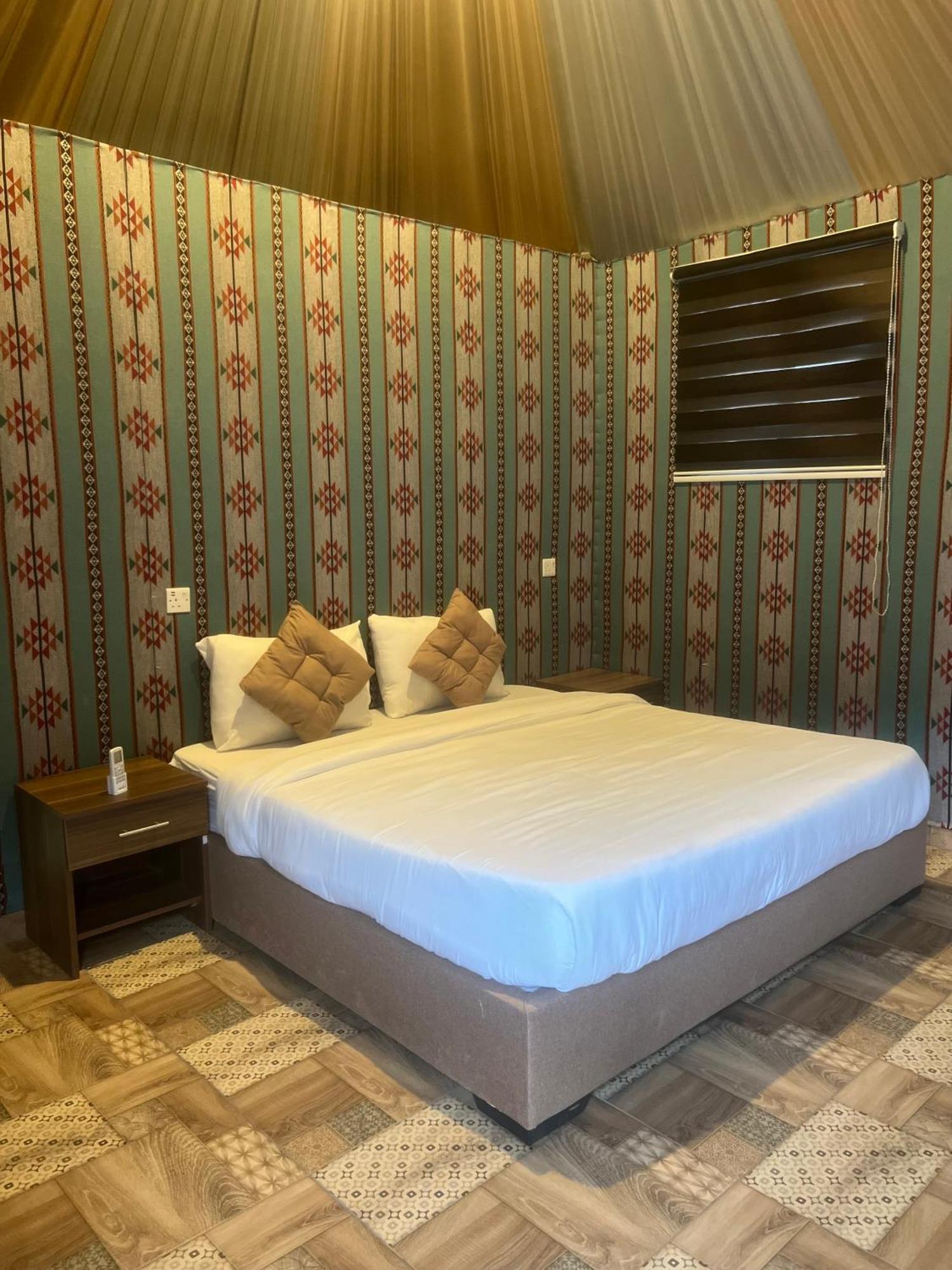 Rum Moon Luxury Camp 瓦迪拉姆 外观 照片